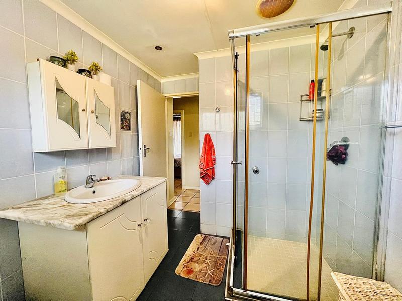 4 Bedroom Property for Sale in Lincoln Meade KwaZulu-Natal
