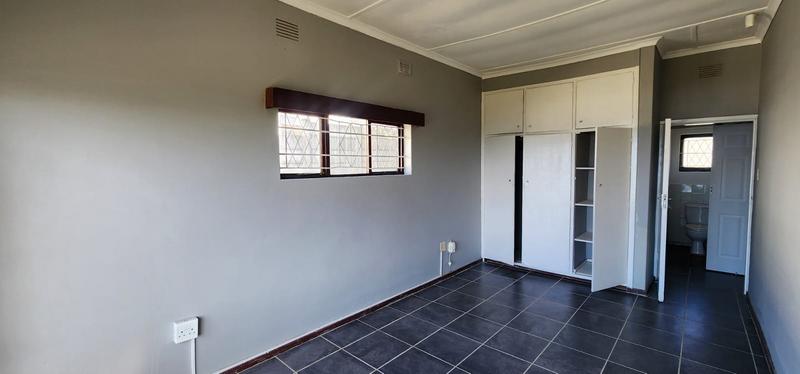 3 Bedroom Property for Sale in Park Rynie KwaZulu-Natal