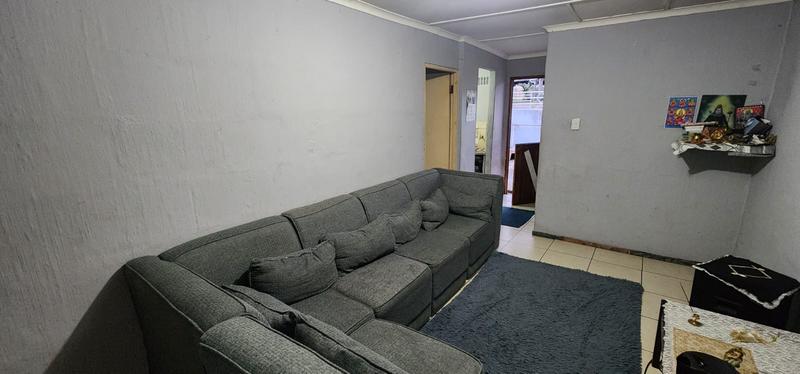 1 Bedroom Property for Sale in Roseneath KwaZulu-Natal