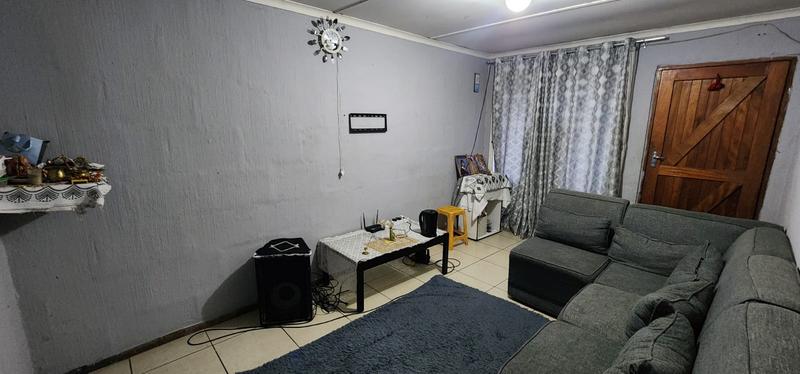 1 Bedroom Property for Sale in Roseneath KwaZulu-Natal