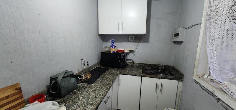 1 Bedroom Property for Sale in Roseneath KwaZulu-Natal