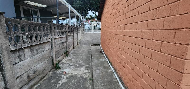 1 Bedroom Property for Sale in Roseneath KwaZulu-Natal