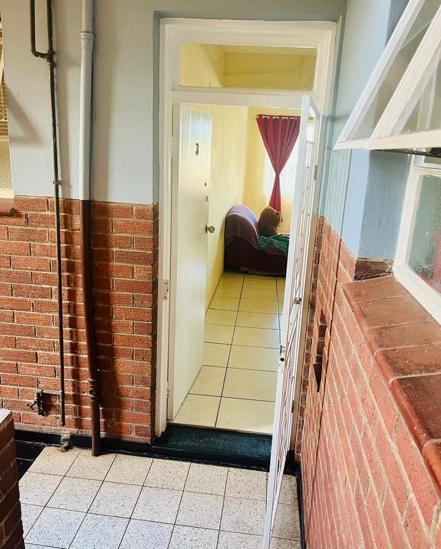 2 Bedroom Property for Sale in Glenwood KwaZulu-Natal