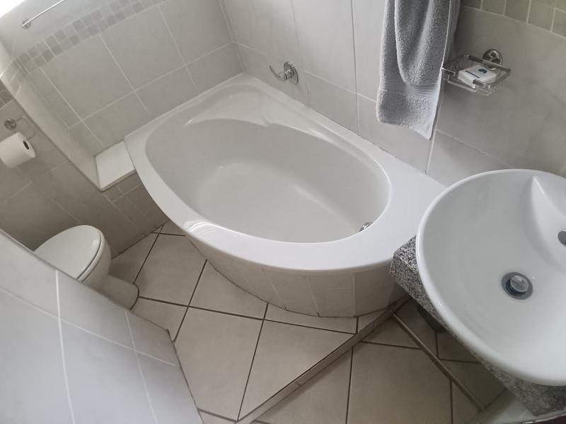 2 Bedroom Property for Sale in Margate Beach KwaZulu-Natal