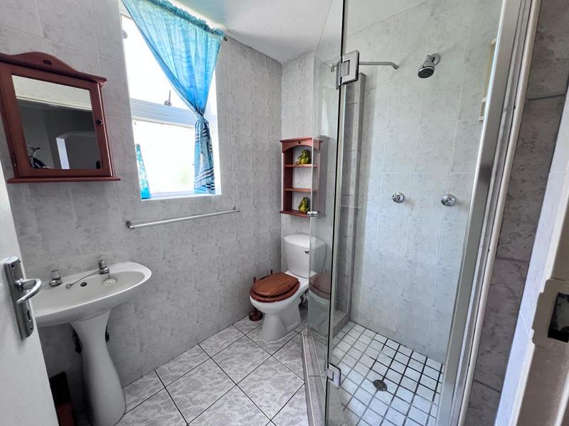3 Bedroom Property for Sale in Manaba Beach KwaZulu-Natal