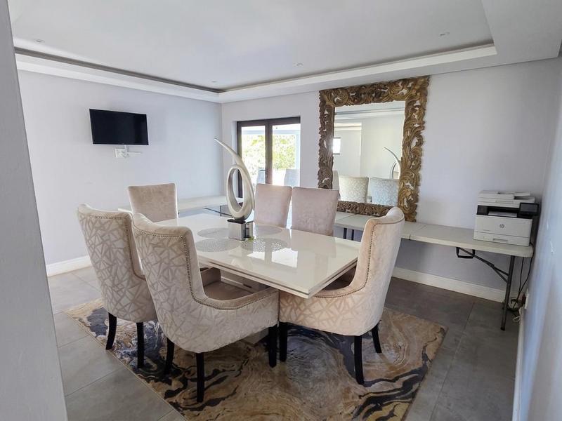 5 Bedroom Property for Sale in La Lucia KwaZulu-Natal