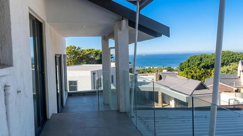 5 Bedroom Property for Sale in La Lucia KwaZulu-Natal