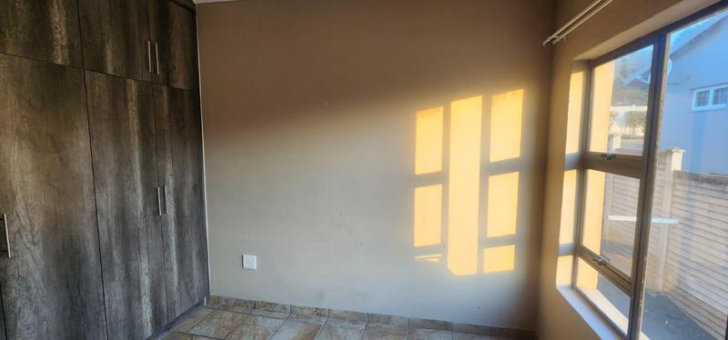 3 Bedroom Property for Sale in Umkomaas KwaZulu-Natal
