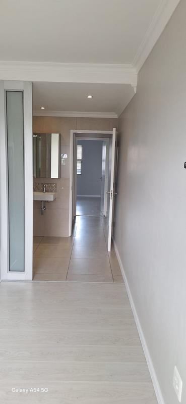 2 Bedroom Property for Sale in Umhlanga Rocks KwaZulu-Natal
