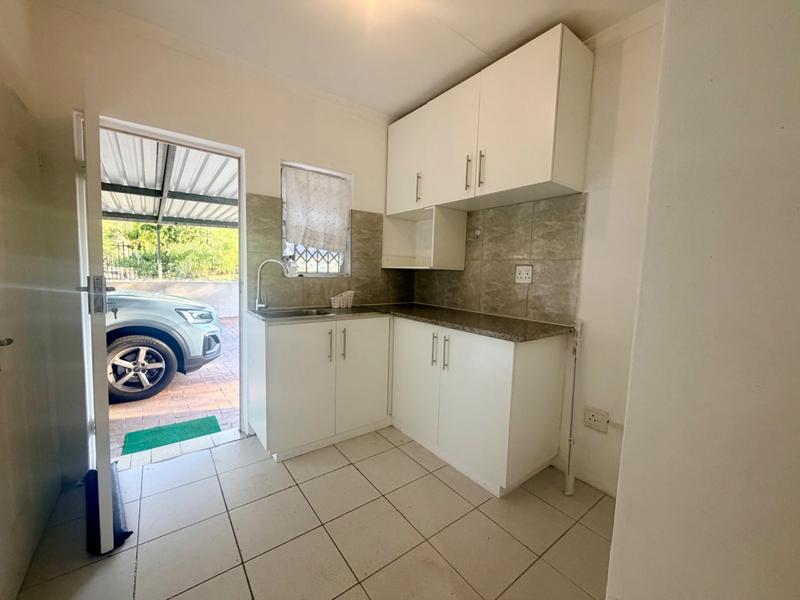 1 Bedroom Property for Sale in Cowies Hill KwaZulu-Natal