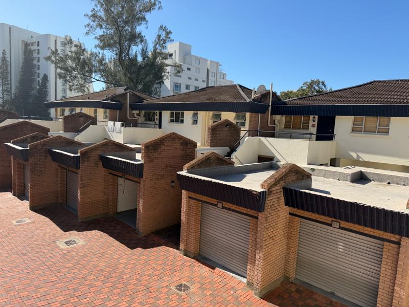 2 Bedroom Property for Sale in Umhlanga KwaZulu-Natal
