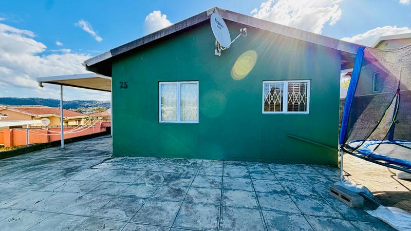 To Let 3 Bedroom Property for Rent in Newlands West KwaZulu-Natal