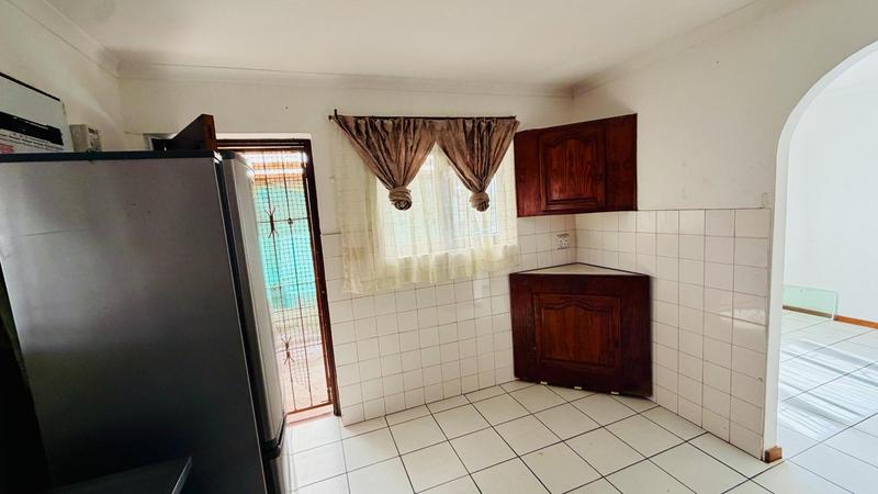 4 Bedroom Property for Sale in Sea View KwaZulu-Natal