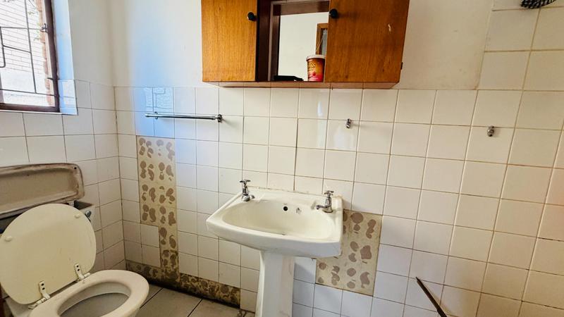 4 Bedroom Property for Sale in Sea View KwaZulu-Natal