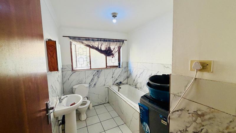 4 Bedroom Property for Sale in Sea View KwaZulu-Natal
