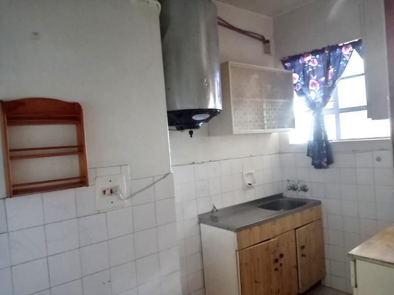 1 Bedroom Property for Sale in Scottburgh KwaZulu-Natal