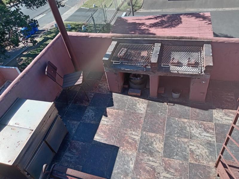 1 Bedroom Property for Sale in Scottburgh KwaZulu-Natal