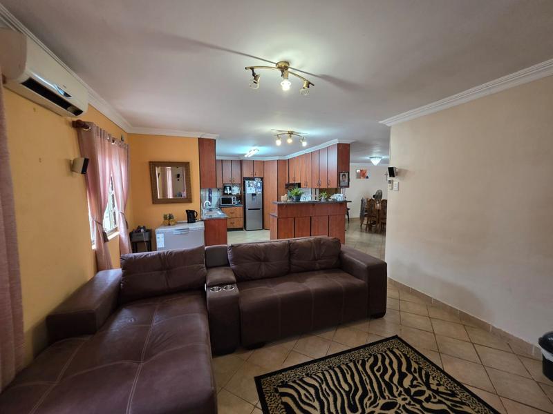 3 Bedroom Property for Sale in Harinagar KwaZulu-Natal