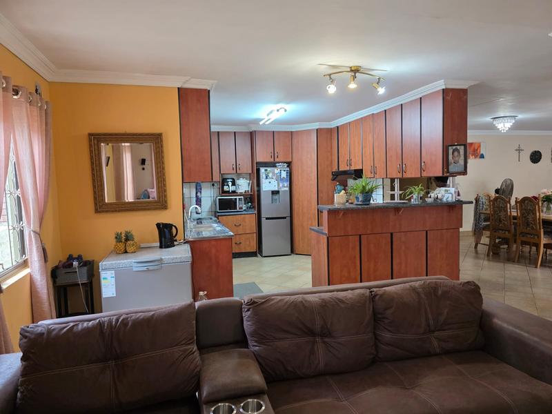 3 Bedroom Property for Sale in Harinagar KwaZulu-Natal