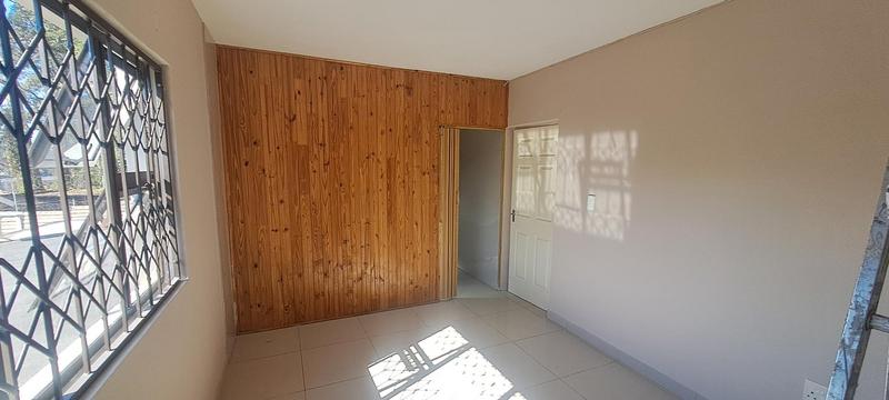 To Let 3 Bedroom Property for Rent in Dawncliffe KwaZulu-Natal