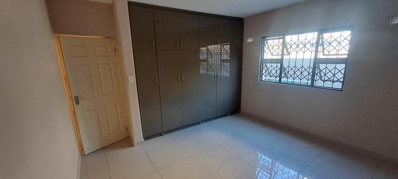 To Let 3 Bedroom Property for Rent in Dawncliffe KwaZulu-Natal