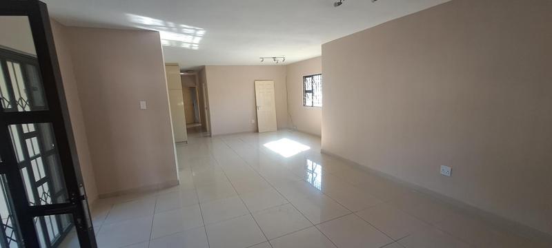 To Let 3 Bedroom Property for Rent in Dawncliffe KwaZulu-Natal