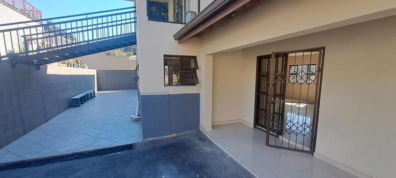 To Let 3 Bedroom Property for Rent in Dawncliffe KwaZulu-Natal