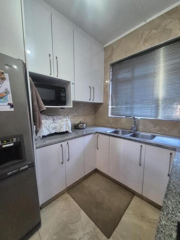 2 Bedroom Property for Sale in Musgrave KwaZulu-Natal