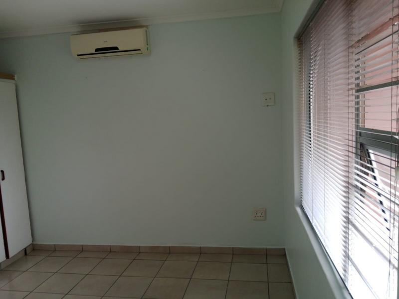 To Let 2 Bedroom Property for Rent in Meer En See KwaZulu-Natal