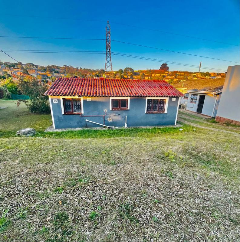 To Let 2 Bedroom Property for Rent in Umlazi KwaZulu-Natal