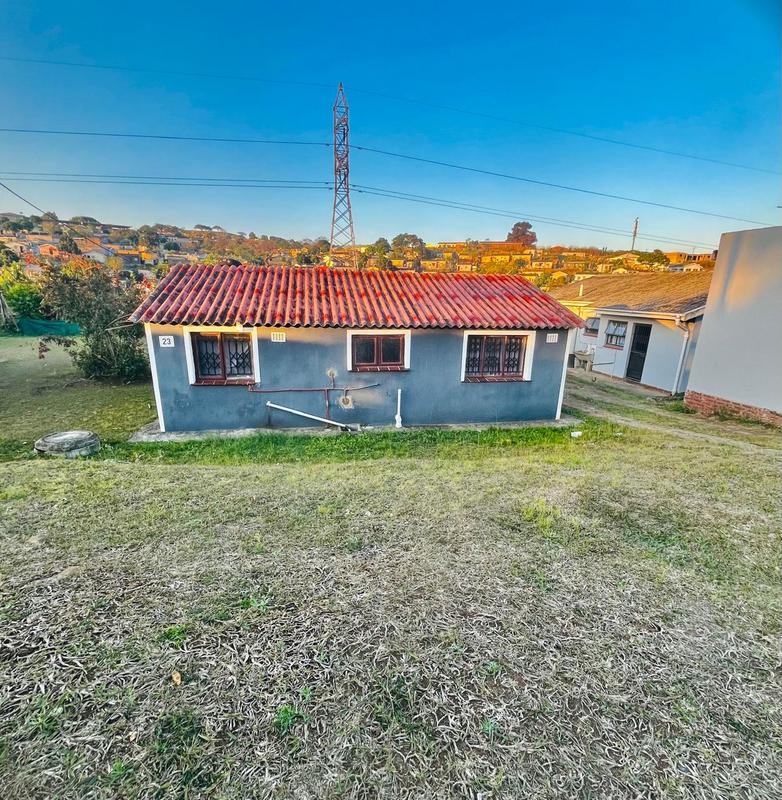 To Let 2 Bedroom Property for Rent in Umlazi KwaZulu-Natal