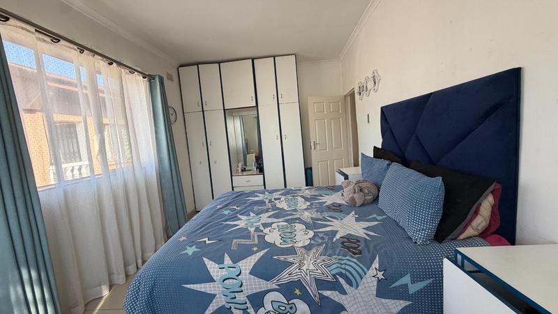 5 Bedroom Property for Sale in Mobeni Heights KwaZulu-Natal