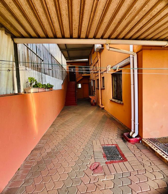 5 Bedroom Property for Sale in Westham KwaZulu-Natal