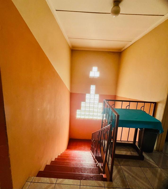 5 Bedroom Property for Sale in Westham KwaZulu-Natal
