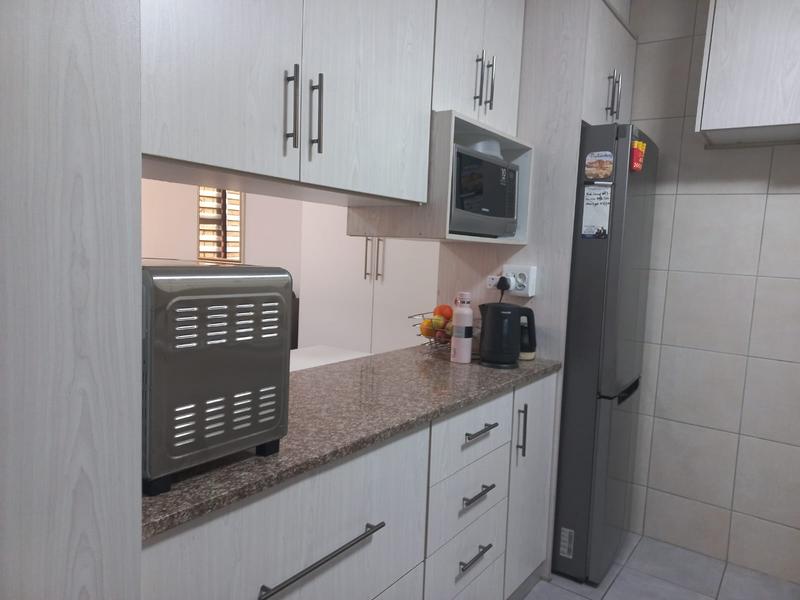 2 Bedroom Property for Sale in Malvern KwaZulu-Natal