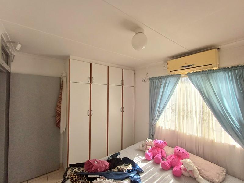 3 Bedroom Property for Sale in Clayfield KwaZulu-Natal