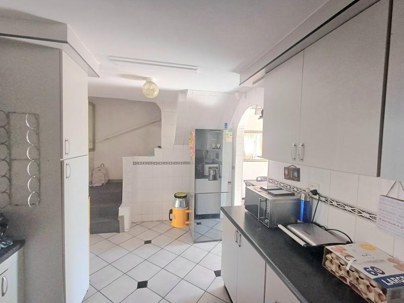 3 Bedroom Property for Sale in Clayfield KwaZulu-Natal