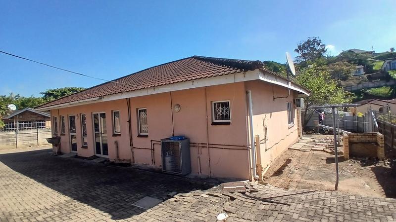 2 Bedroom Property for Sale in Sea View KwaZulu-Natal