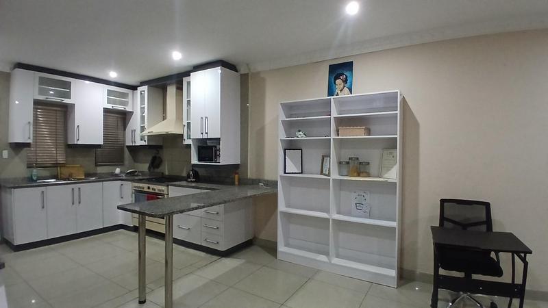 2 Bedroom Property for Sale in Sea View KwaZulu-Natal