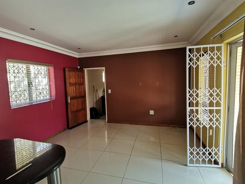 2 Bedroom Property for Sale in Sea View KwaZulu-Natal