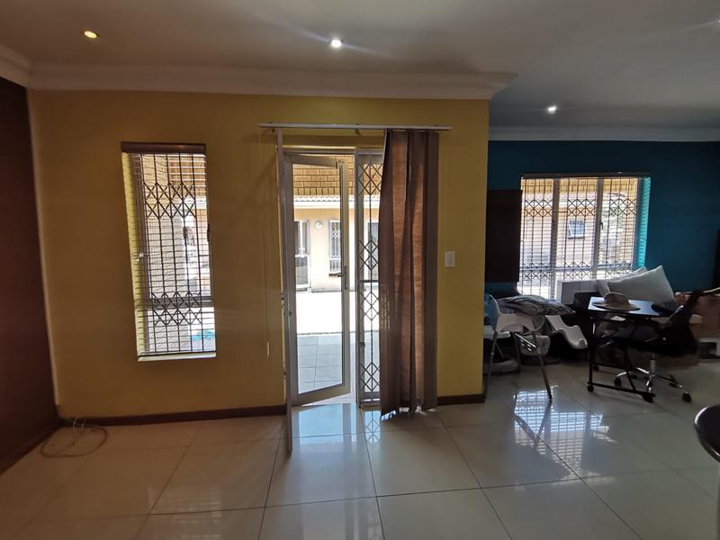 2 Bedroom Property for Sale in Sea View KwaZulu-Natal