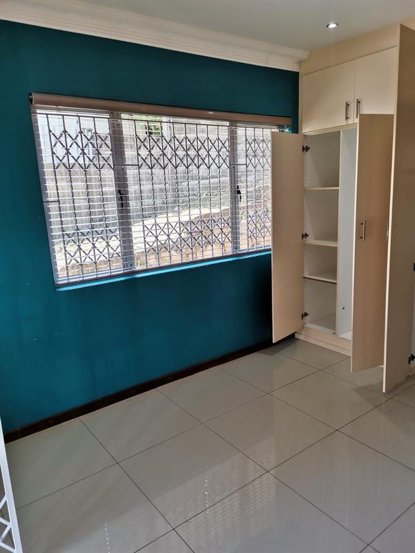 2 Bedroom Property for Sale in Sea View KwaZulu-Natal