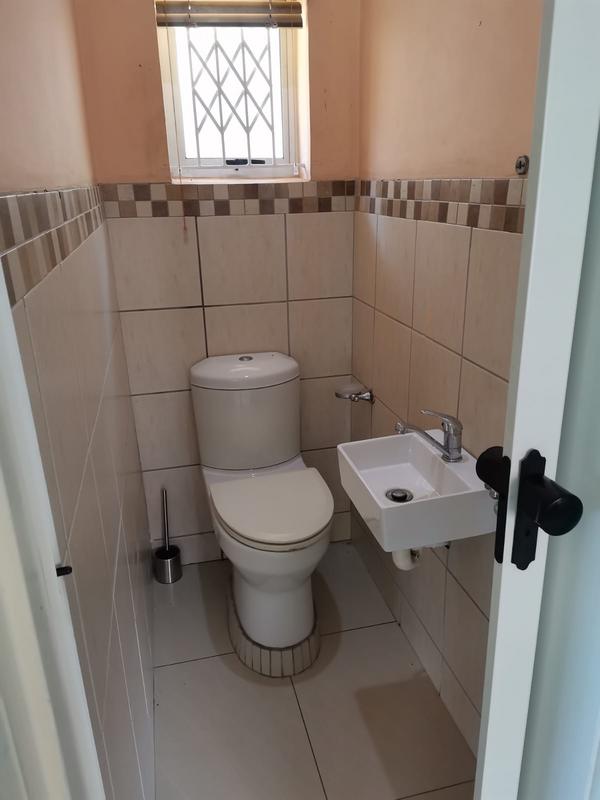 2 Bedroom Property for Sale in Sea View KwaZulu-Natal