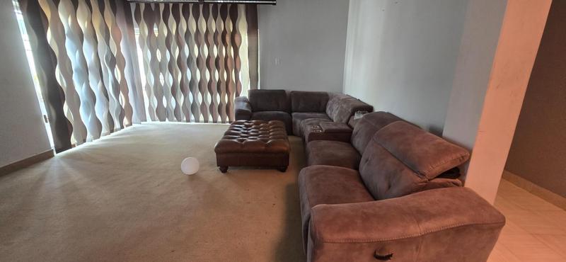 To Let 8 Bedroom Property for Rent in Westville KwaZulu-Natal