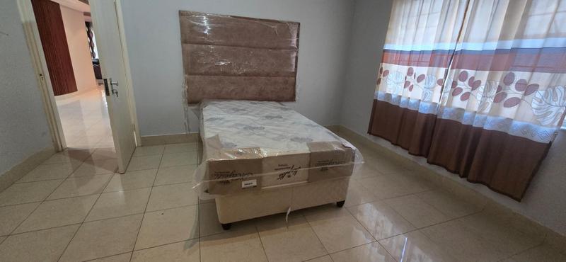 To Let 8 Bedroom Property for Rent in Westville KwaZulu-Natal