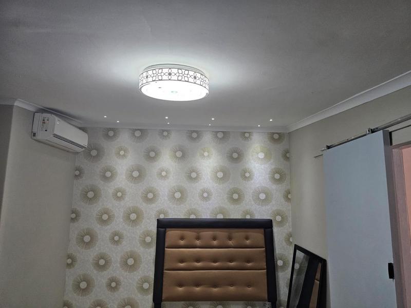 To Let 1 Bedroom Property for Rent in Greenwood Park KwaZulu-Natal
