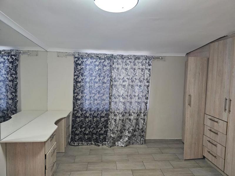 To Let 1 Bedroom Property for Rent in Greenwood Park KwaZulu-Natal