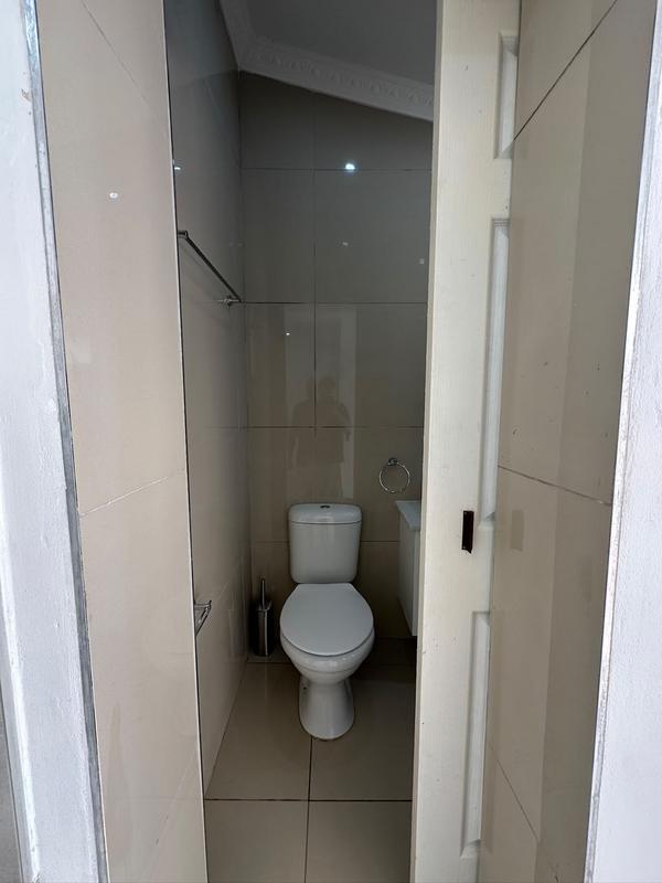 0 Bedroom Property for Sale in Cowies Hill KwaZulu-Natal