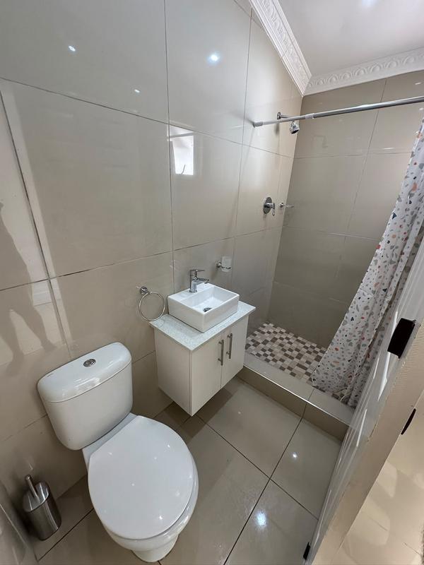 0 Bedroom Property for Sale in Cowies Hill KwaZulu-Natal