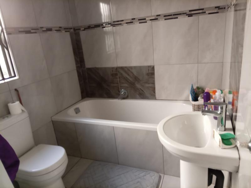 4 Bedroom Property for Sale in Empangeni Central KwaZulu-Natal